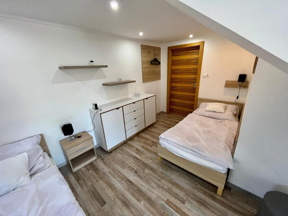 Rabbit Apartman Mosonmagyaróvár Exterior foto